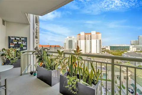 450 KNIGHTS RUN AVE #1005 — home for sale
