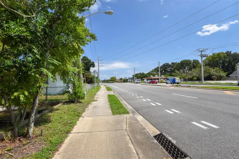 700 BEVILLE RD — photo 5