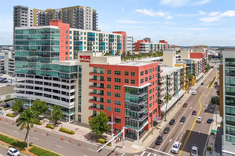 1120 E KENNEDY BLVD #734