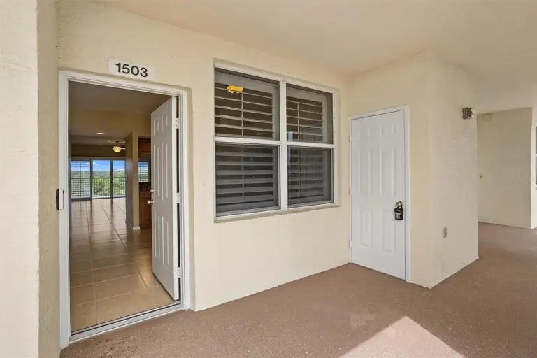 1200 COUNTRY CLUB DR #1503