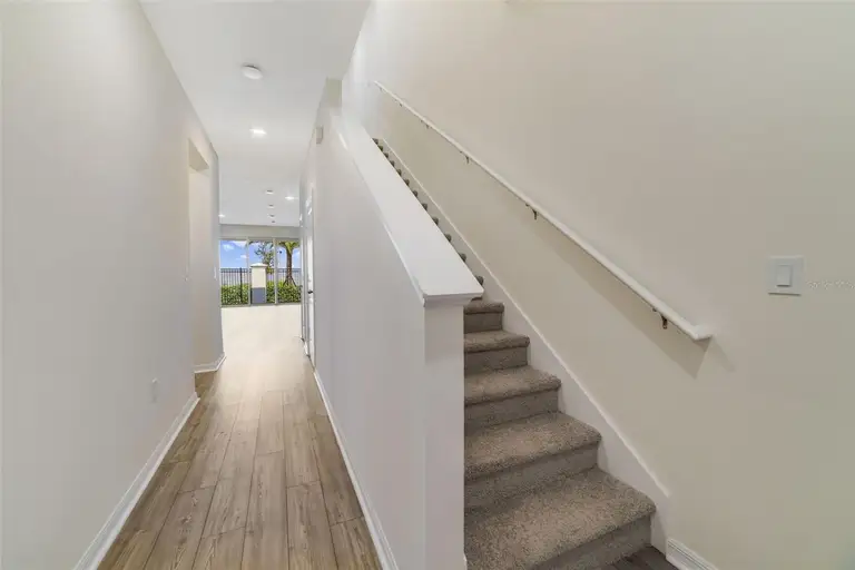 707 SOUTHERN EDGE WAY — photo 2