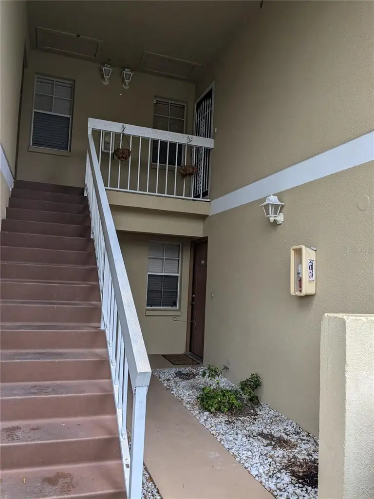 1625 SUNNY BROOK LN NE #G201 — photo 3