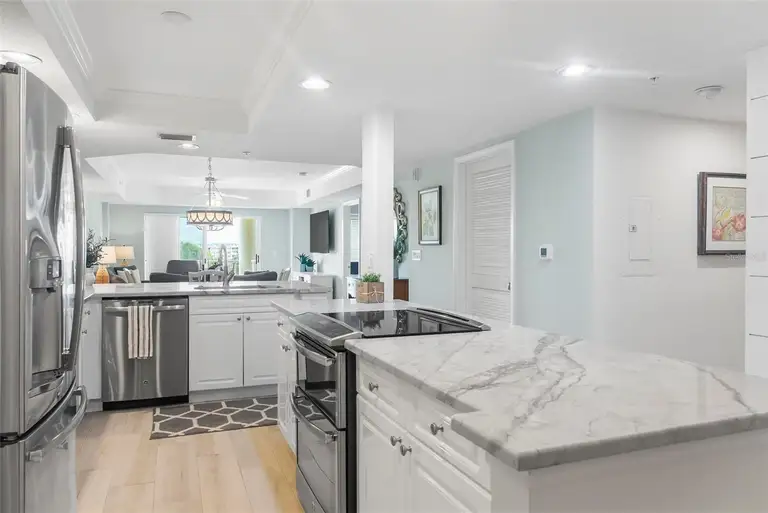 4670 LINKS VILLAGE DR #B405 — photo 2
