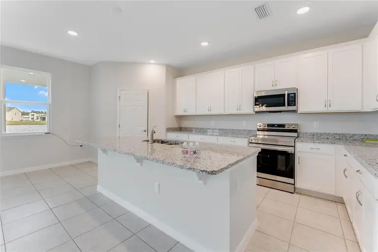33327 SEATTLE SLEW DR — photo 5