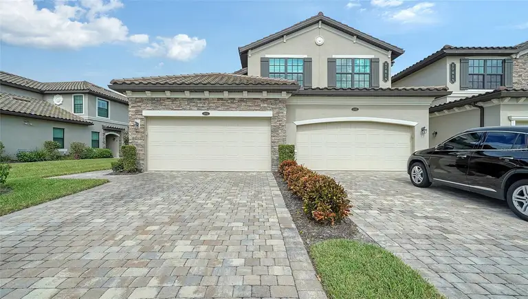 17815 GAWTHROP DR #101 — photo 2