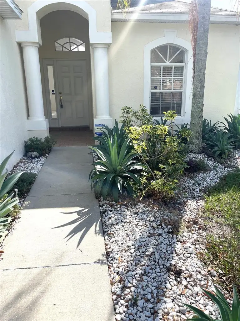 2353 ROANOKE SPRINGS DR — photo 2