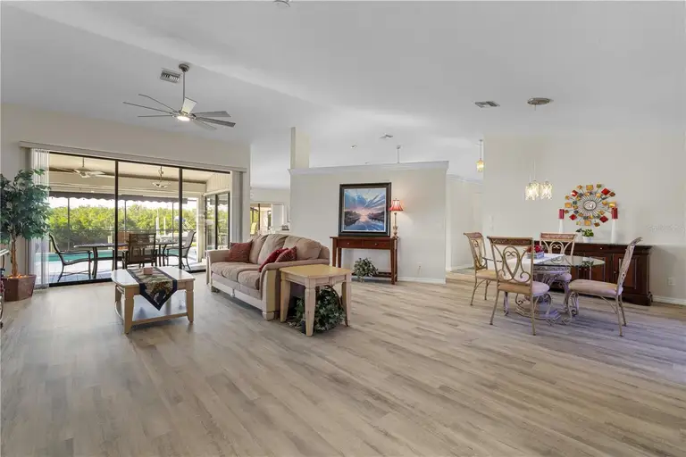 3936 CROOKED ISLAND DR — photo 3