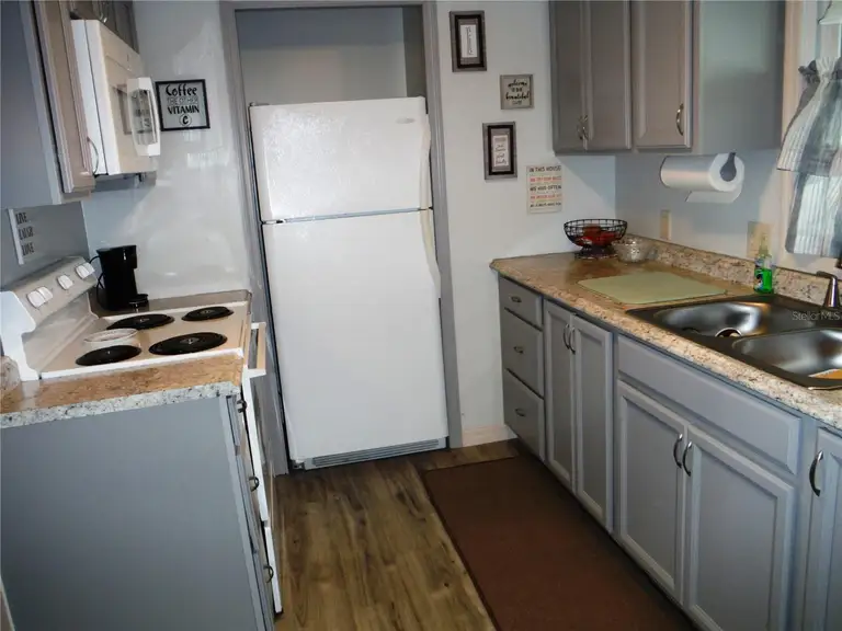 79 CEDAR ELM DR #1 — photo 3