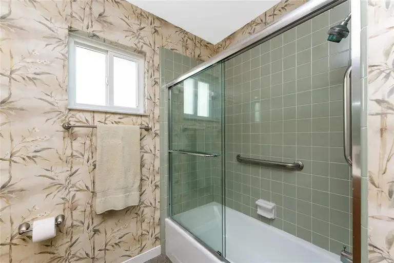 3220 PEACE RIVER DR — photo 4