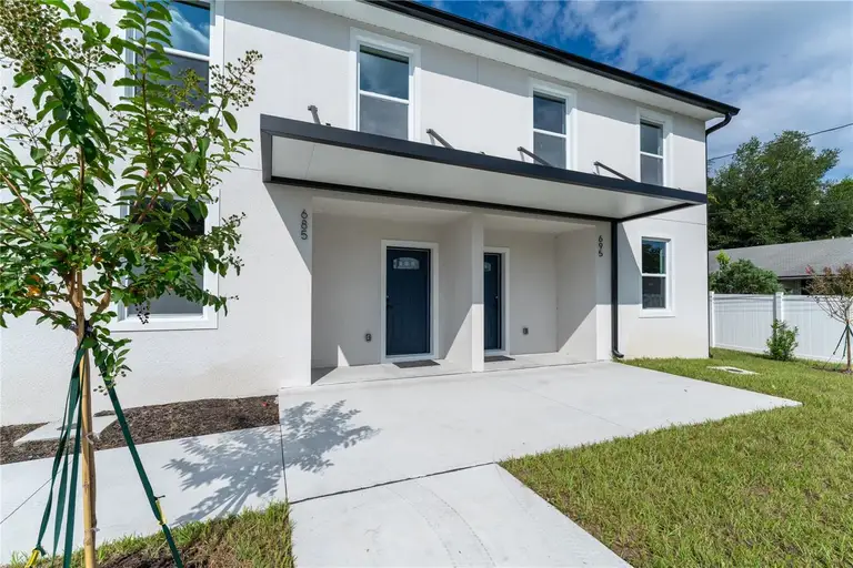 695 CHILDS AVE