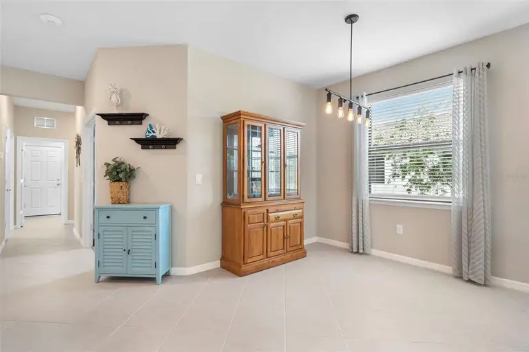 12837 ORIAGO ST — photo 4
