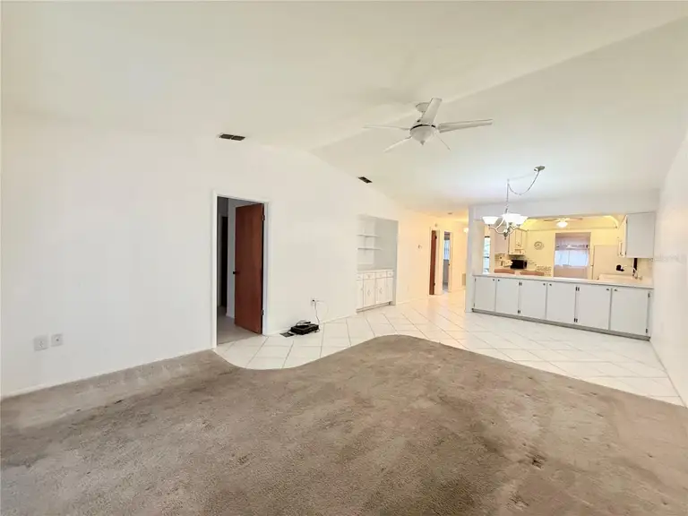 7805 RADCLIFFE CIR #7805 — photo 5