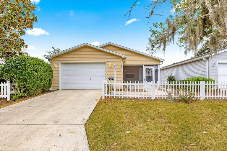 453 HILDALGO DR