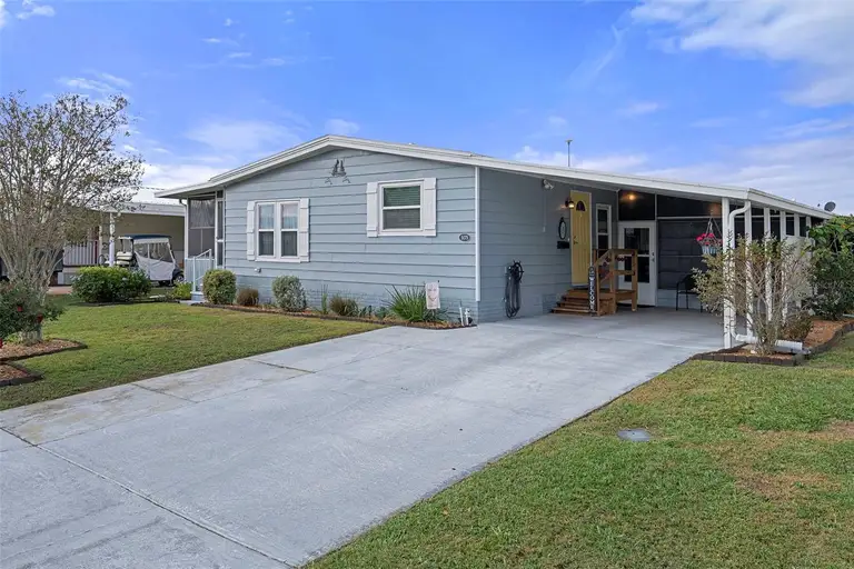 5079 LODGEWOOD DR — photo 4