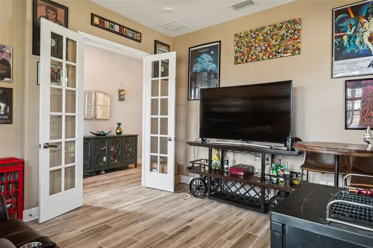 4449 TOUR TRCE — photo 5