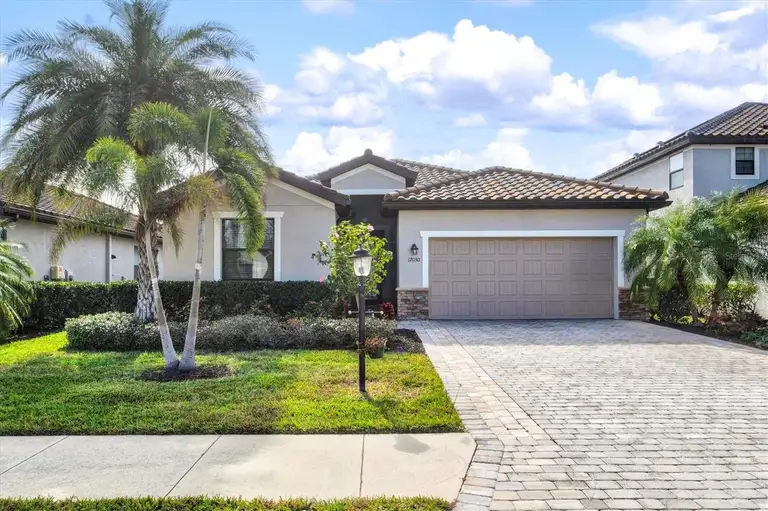 17030 BLUE RIDGE PL