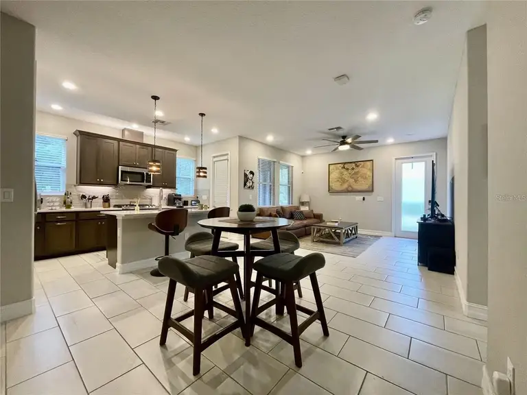 5110 SAN MARTINO DR — photo 3