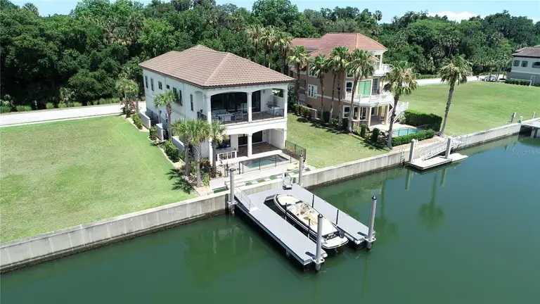 224 224 HARBOR VILLAGE PT