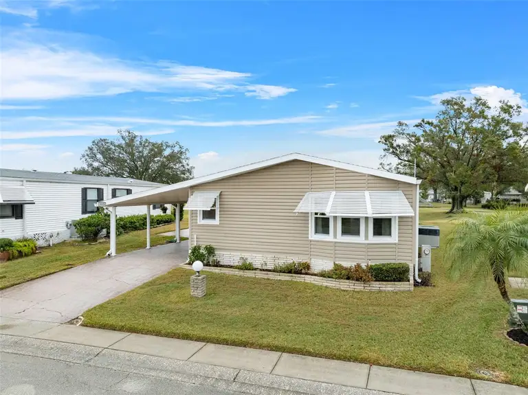 3221 PEBBLE BEND DR