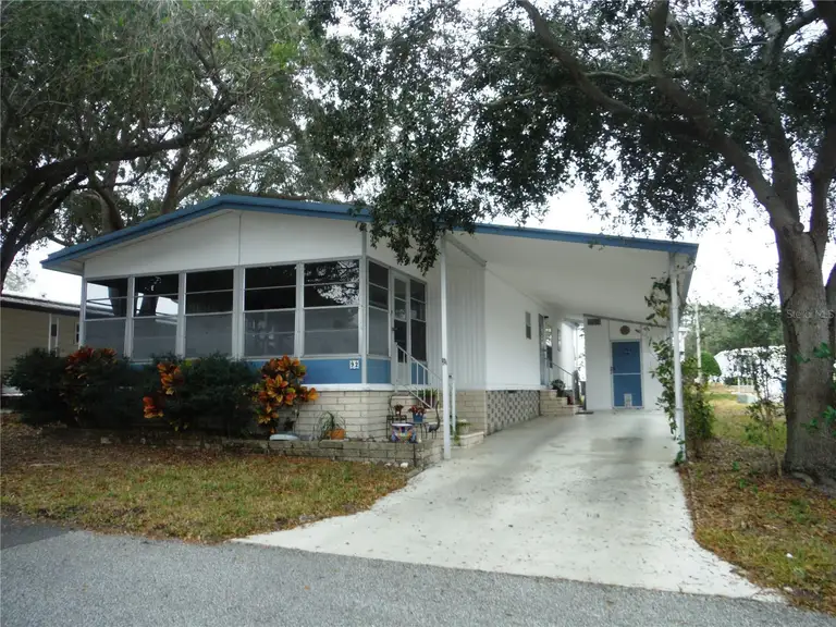 92 JACARANDA DR #11
