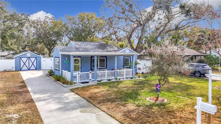 1447 SANTA ANNA DR