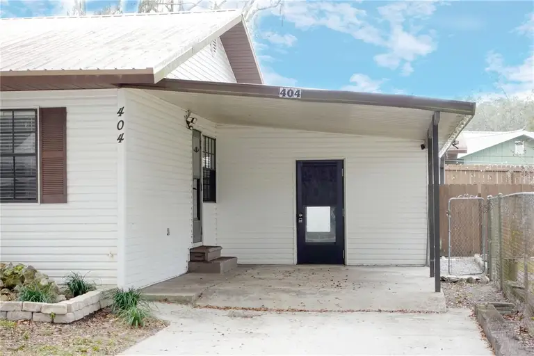 404 CR 487 — photo 2