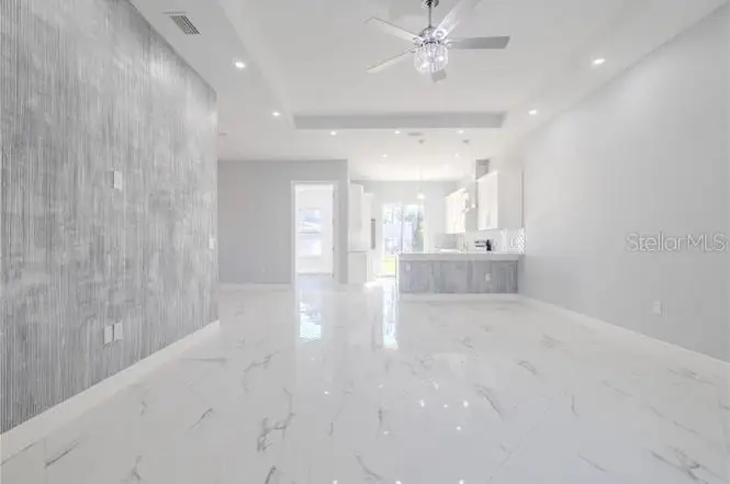 104 WELLWOOD LN #A — photo 2