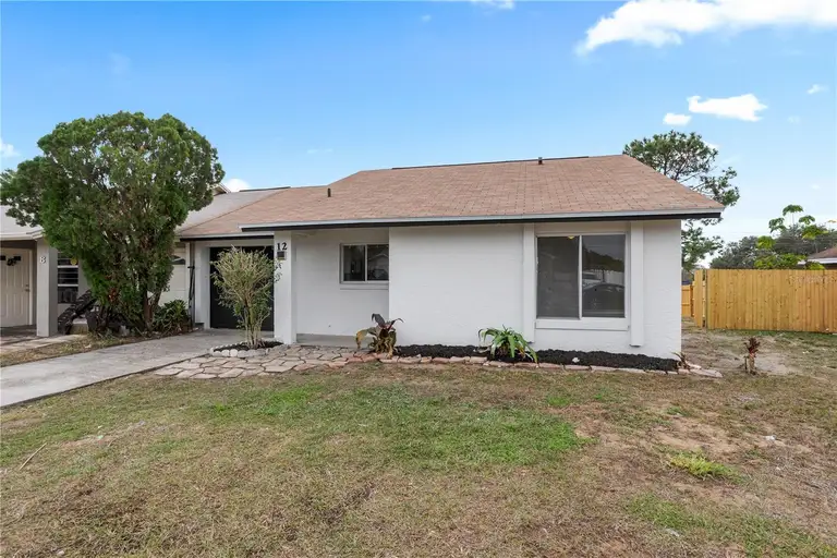 12 WINTER RIDGE CIR — photo 3