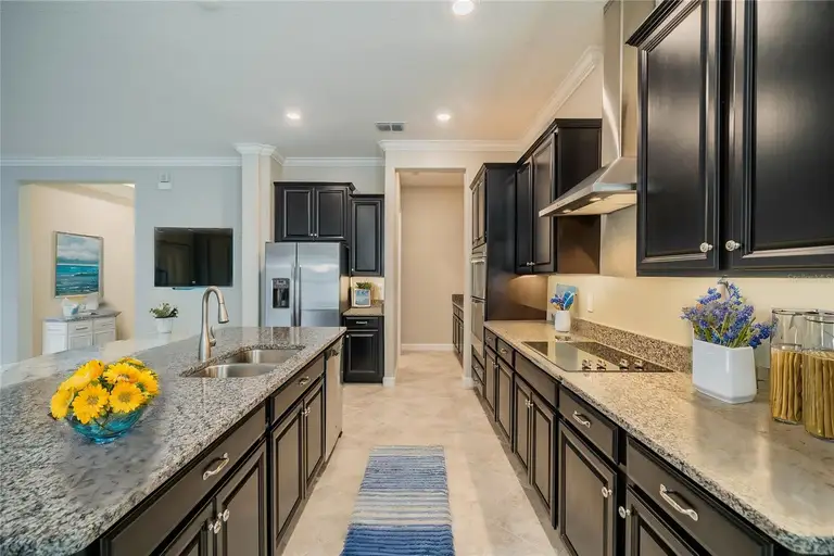 16937 SCUBA CREST ST — photo 4