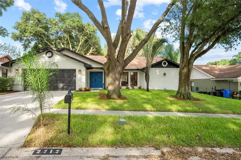 2717 BRIARPATCH DR