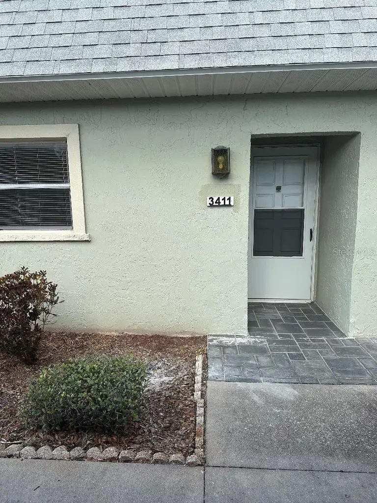 3411 TEESIDE DR #3411