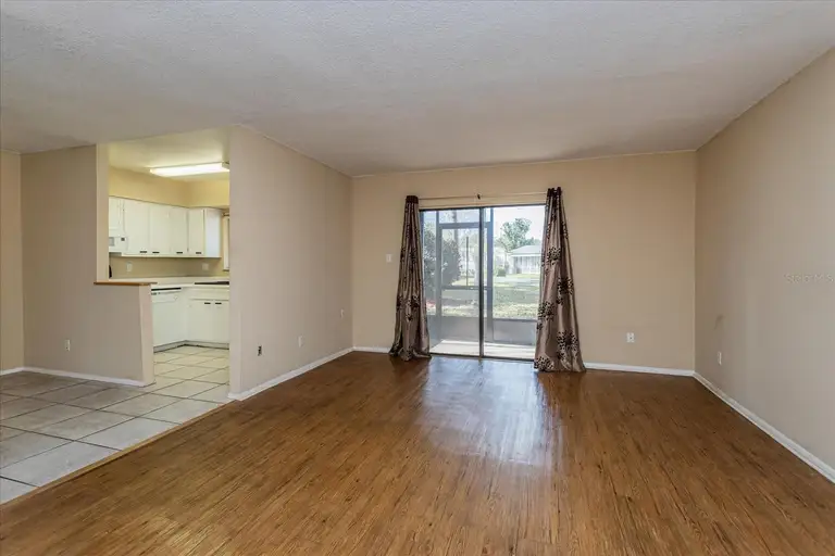 133 SPRINGWOOD CIR #A — photo 4