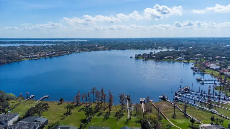 1910 LAKE ROBERTS LANDING DR — photo 3