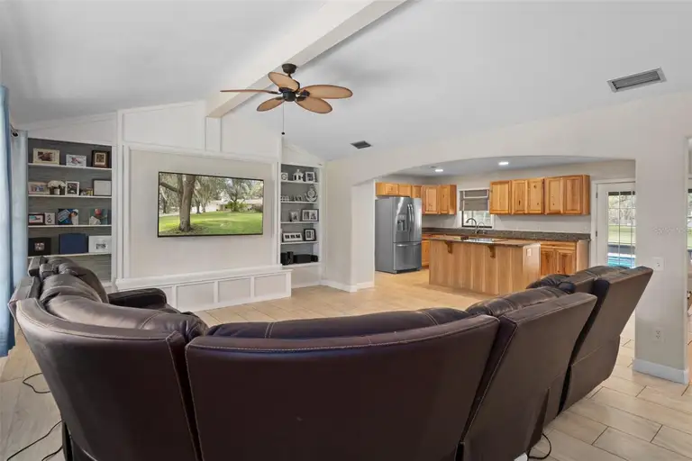 3036 S SKYLINE DR — photo 4