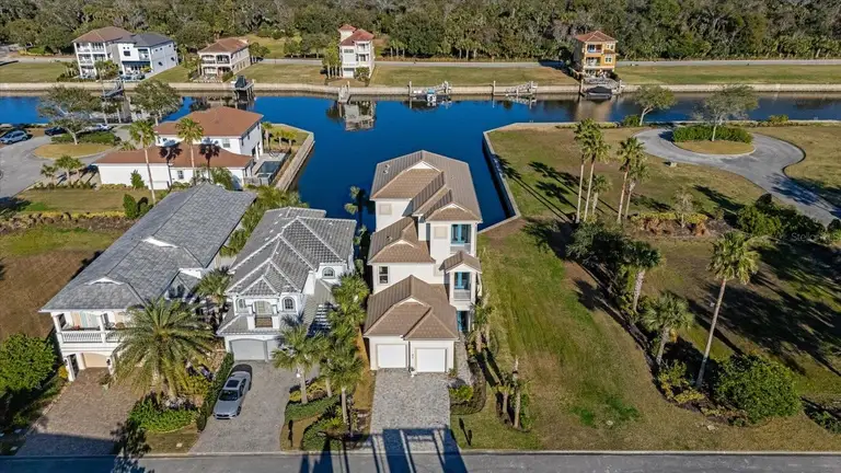 279 YACHT HARBOR DR — photo 2
