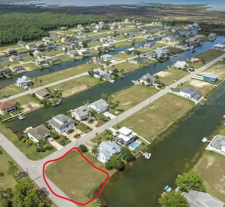 4065 SHEEPHEAD DR — photo 3