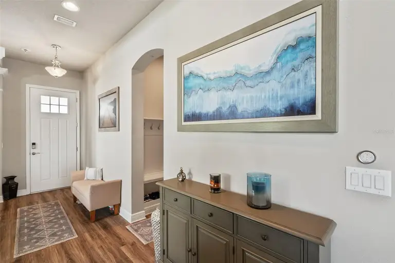 2575 CLAYMORE ST — photo 2