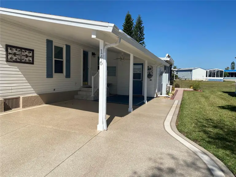 146 NIGHTINGALE CIR — photo 3