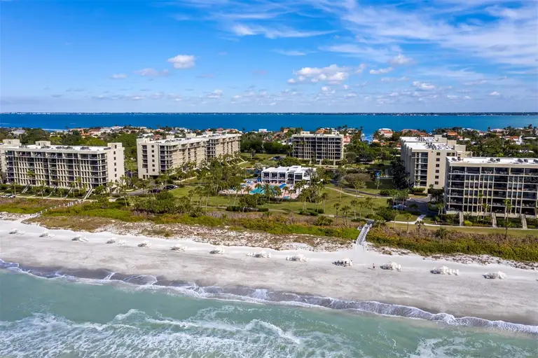 1145 GULF OF MEXICO DR #305