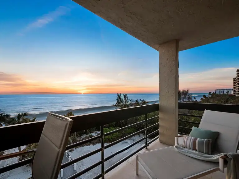 1145 GULF OF MEXICO DR #305 — photo 3