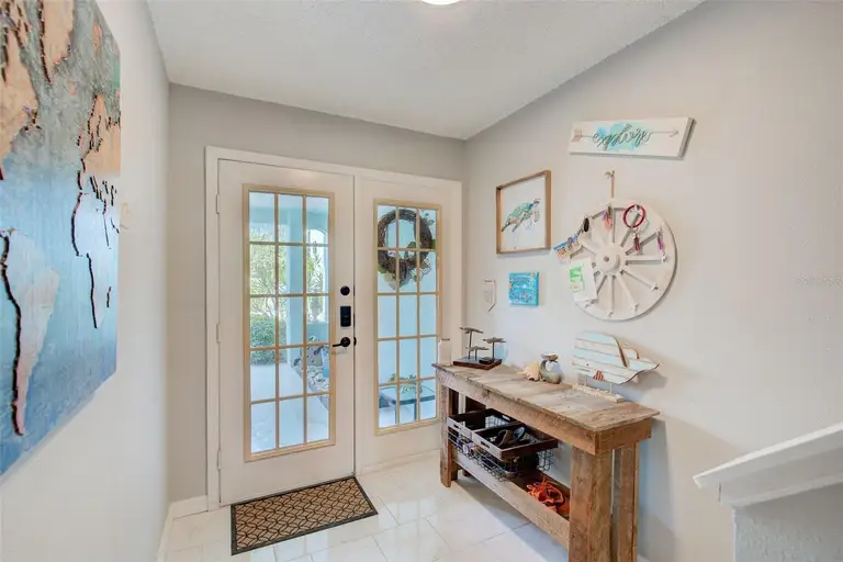 620 GARLAND CIR — photo 3