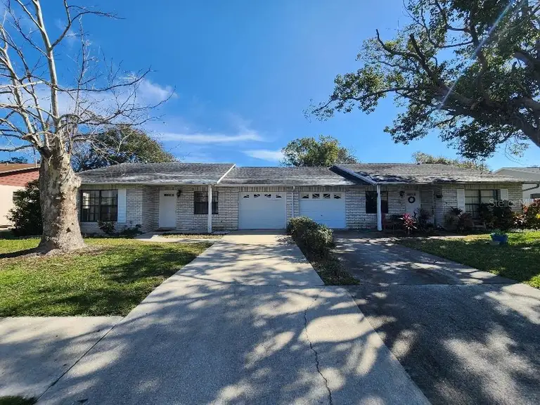 309 & 311 SEA HAWK CT
