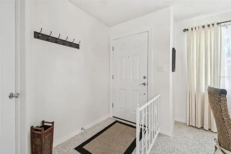 4912 BEACON RD — photo 5