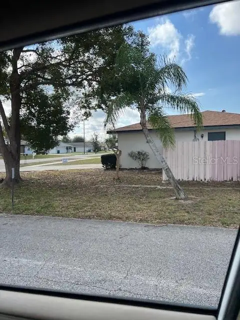 1038 HEMINGWAY DR — photo 5
