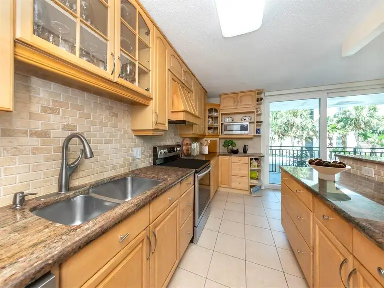 4822 OCEAN BLVD #2D — photo 5
