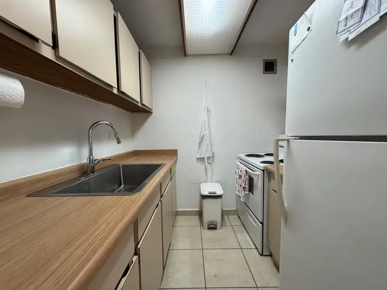 109 TAFT #4B — photo 5