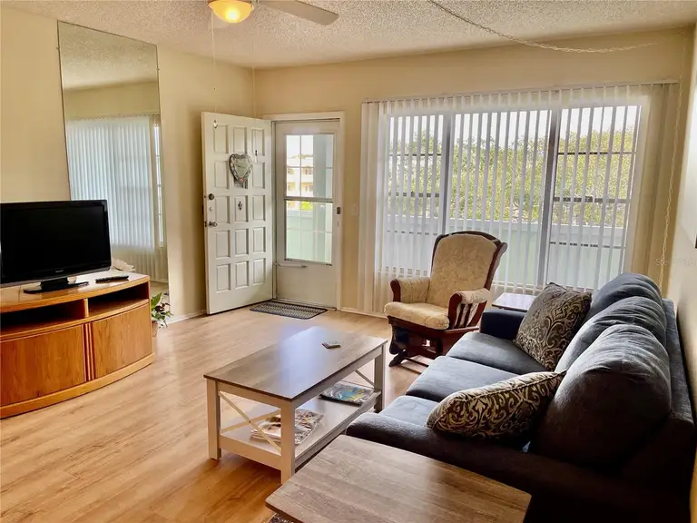 2257 WORLD PARKWAY BLVD W #69 — photo 4