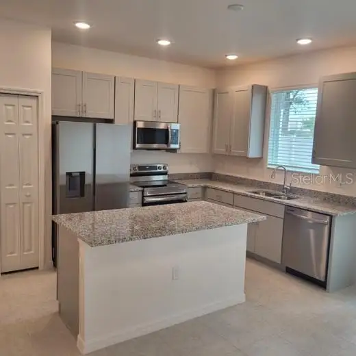 4370 SAILPLANE CT — photo 2