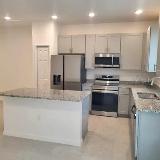 4370 SAILPLANE CT — photo 3