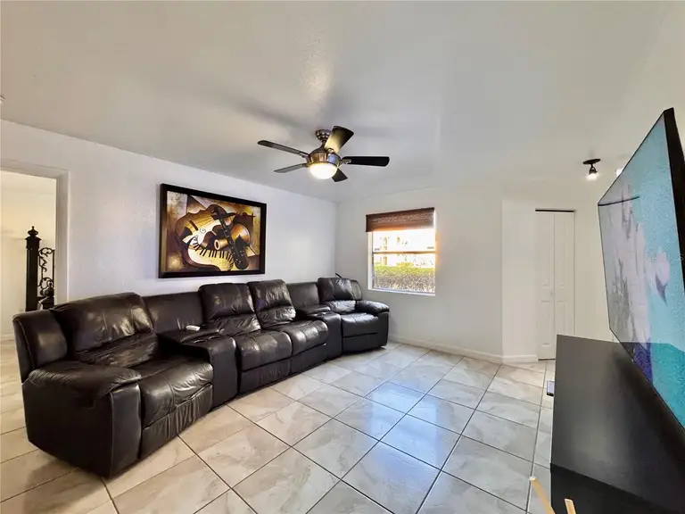 3016 PARKWAY BLVD #110 — photo 3